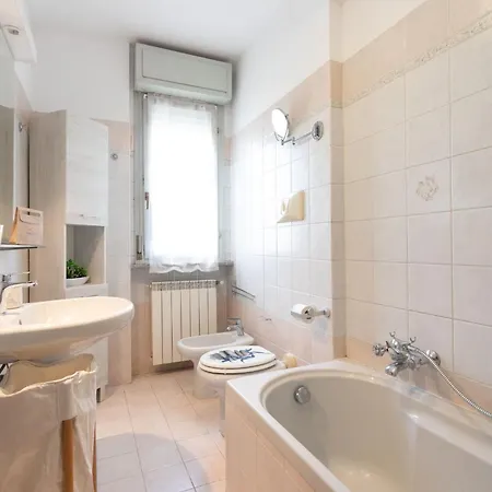 4 Mura Blu Cernobbio